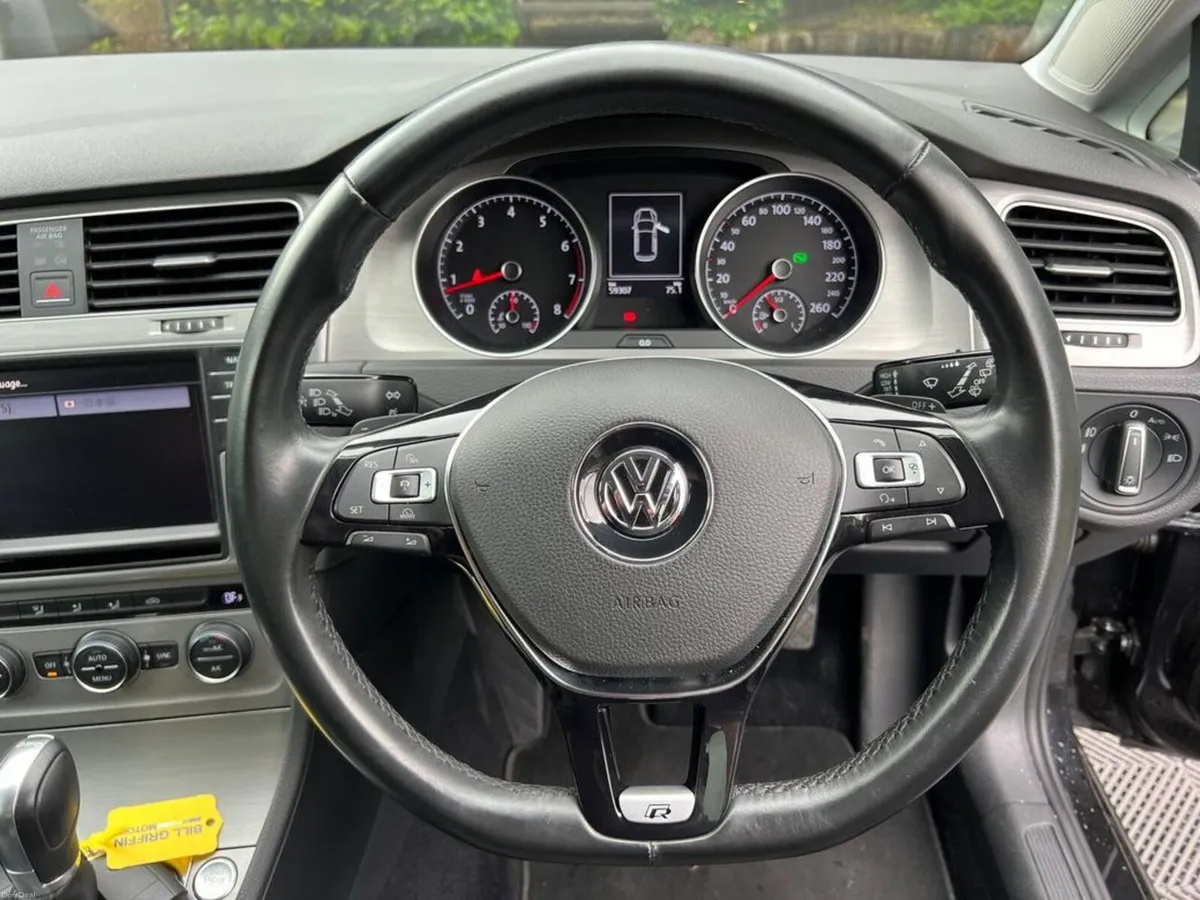 Volkswagen Golf R-LINE PACK 1.2 TSI AUTO // SERVIC - Image 4