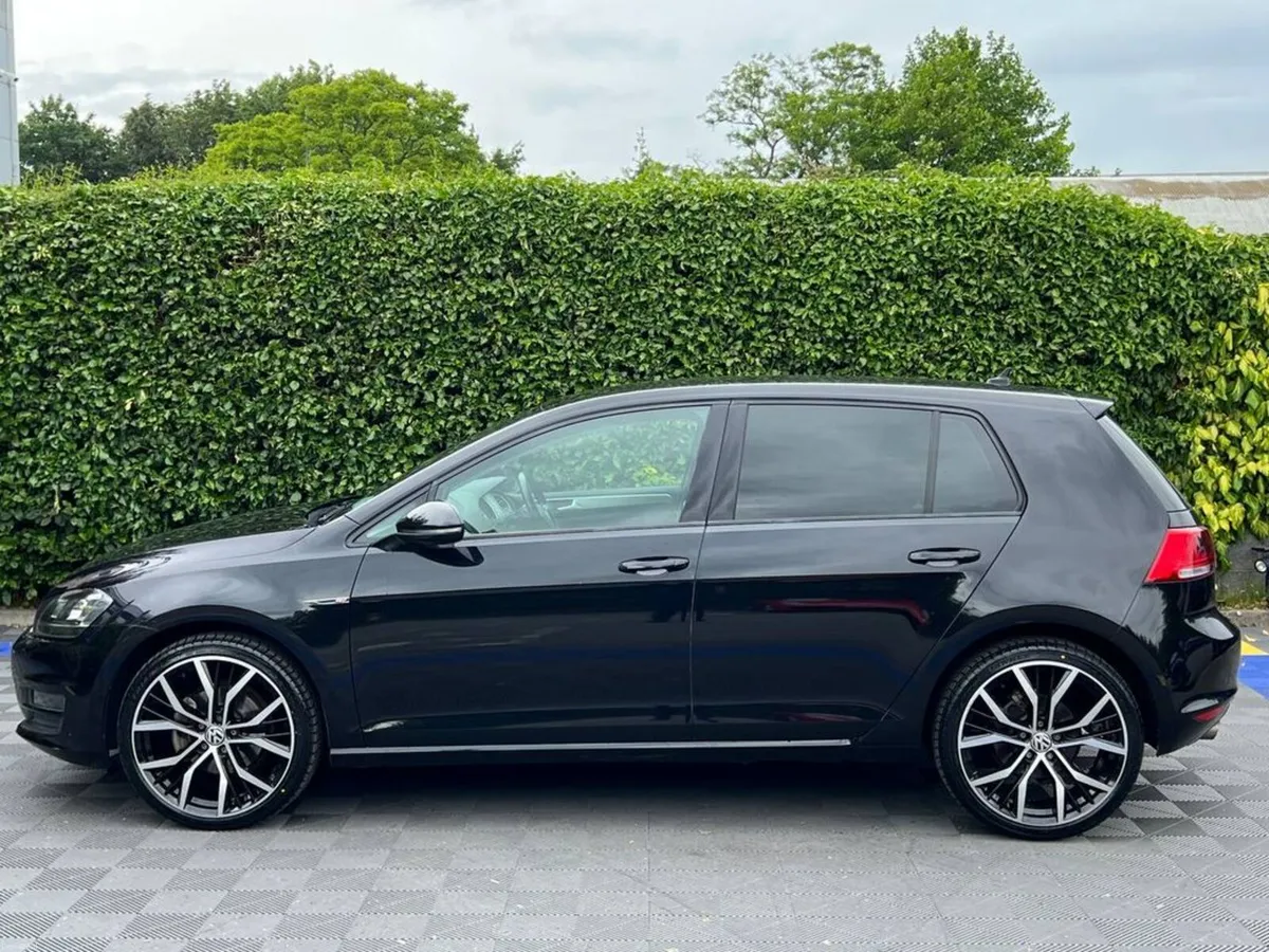 Volkswagen Golf R-LINE PACK 1.2 TSI AUTO // SERVIC - Image 3