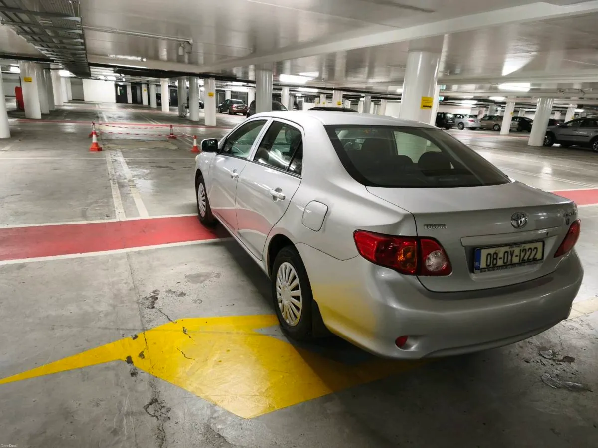 Toyota Corolla low km - Image 3