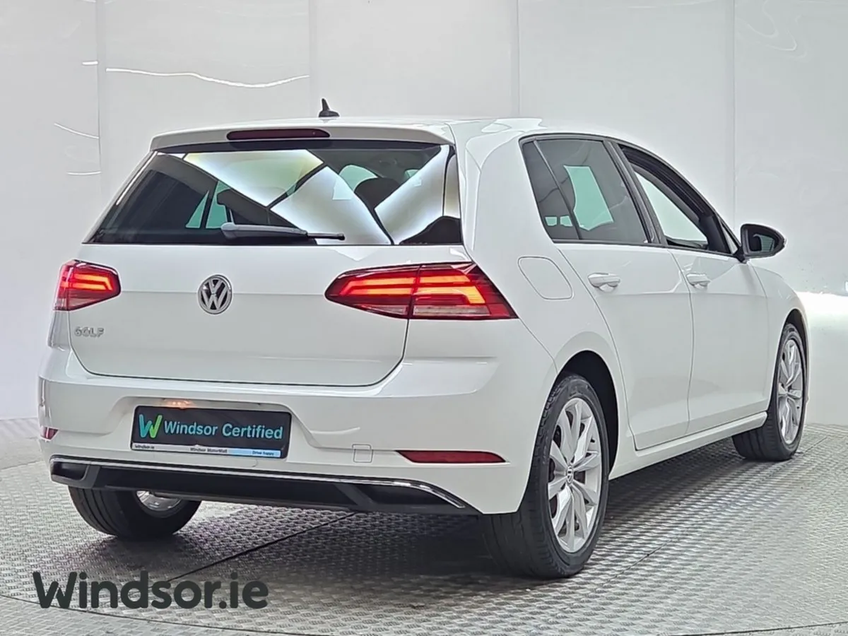 Volkswagen Golf TSI Comfort Tech Edition DSG - Image 2