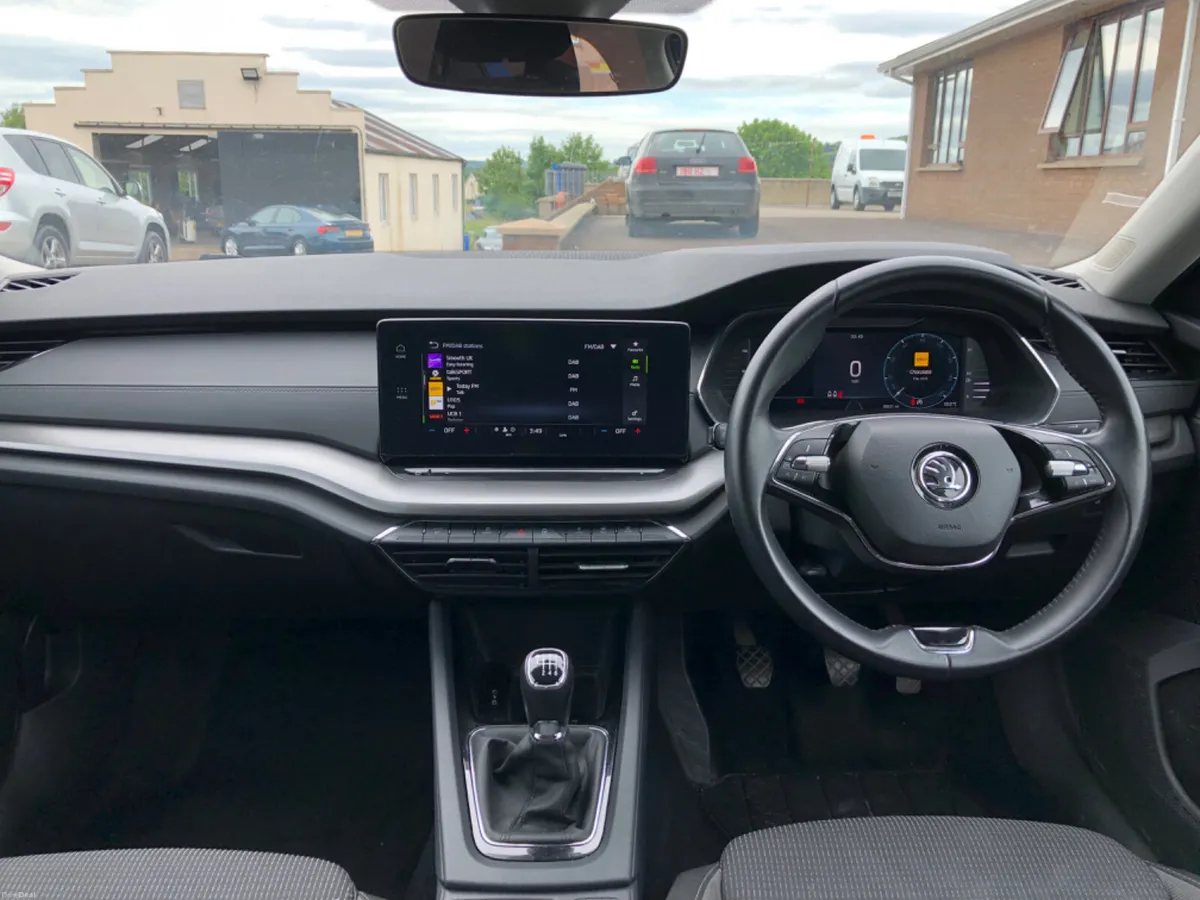 2023 Skoda Octavia 2.0 TDI SE Technology - Image 2