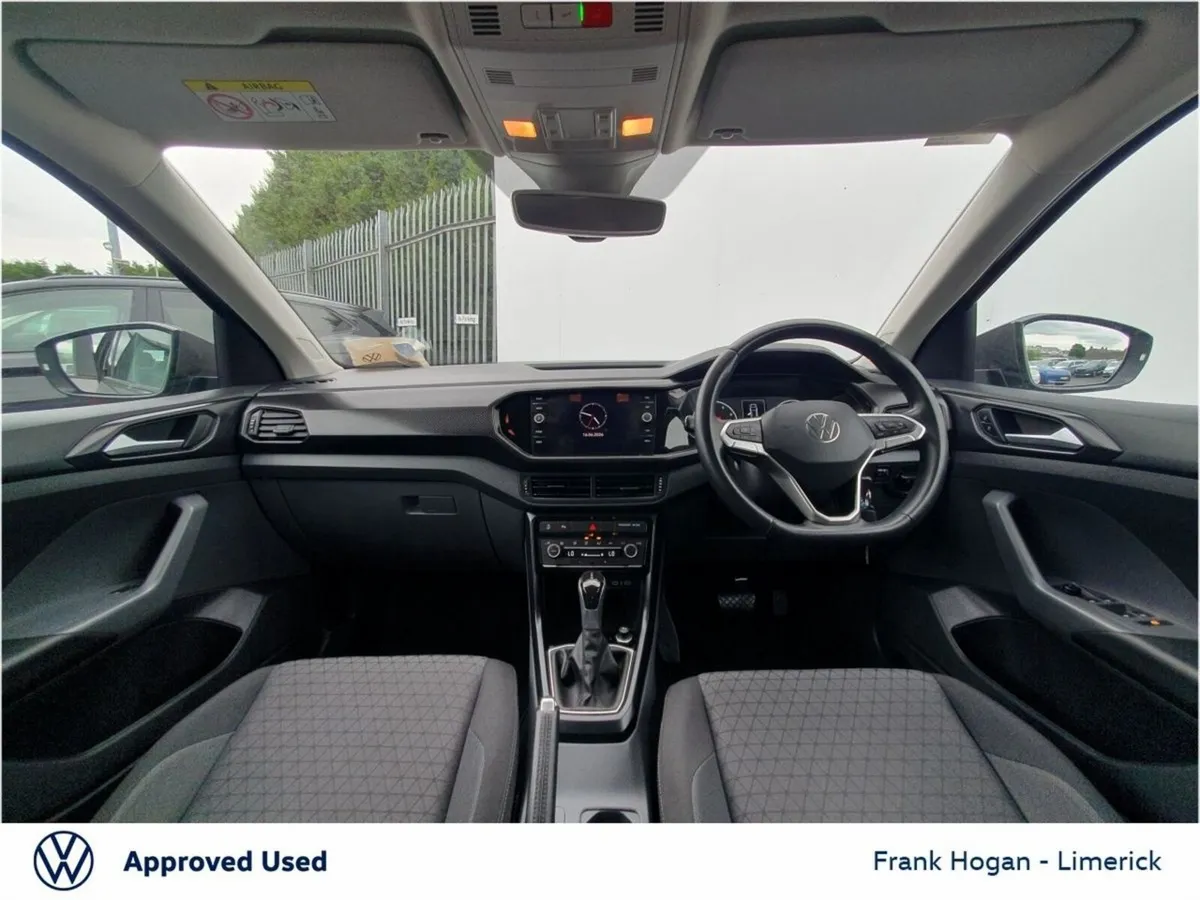 Volkswagen T-Cross Life 1.0 TSI 110HP DSG ONLy 521 - Image 2