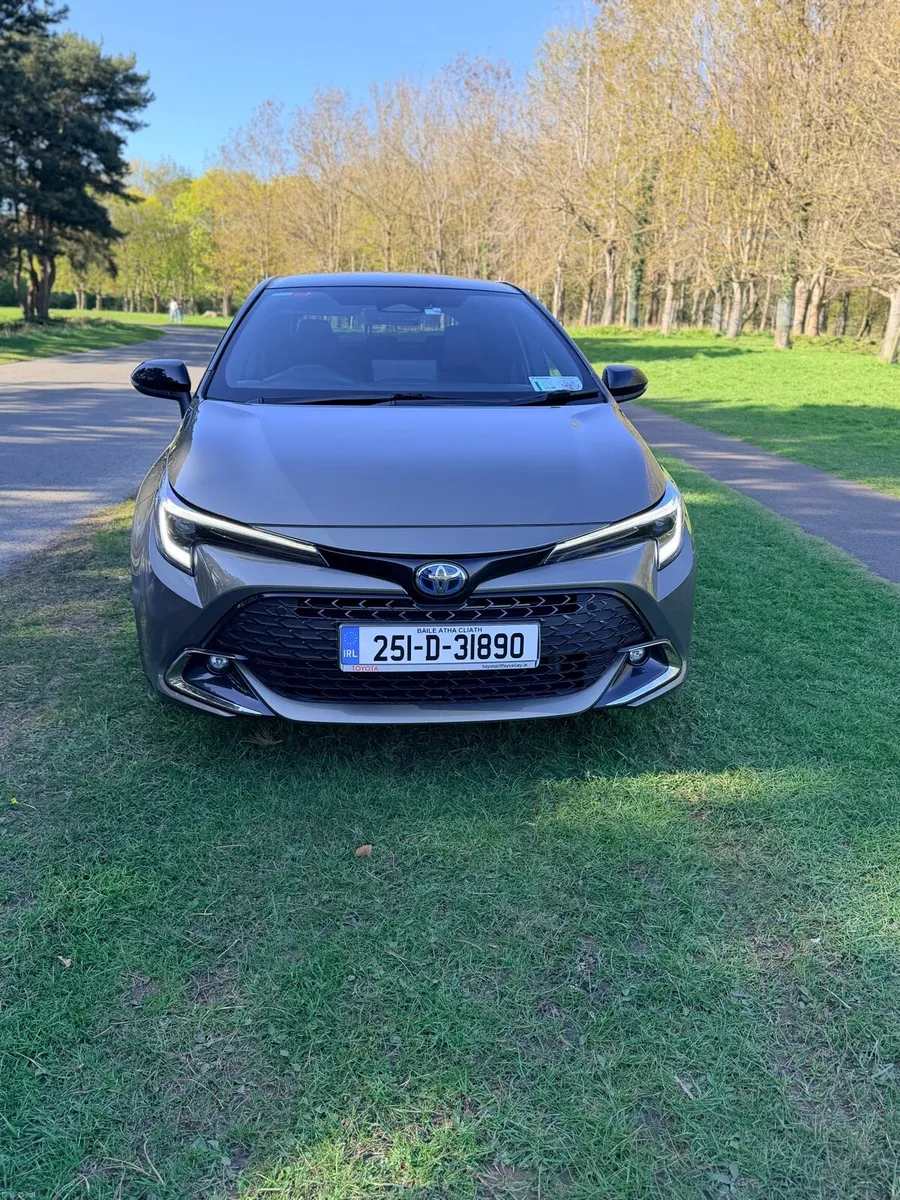 Toyota Corolla - Image 2
