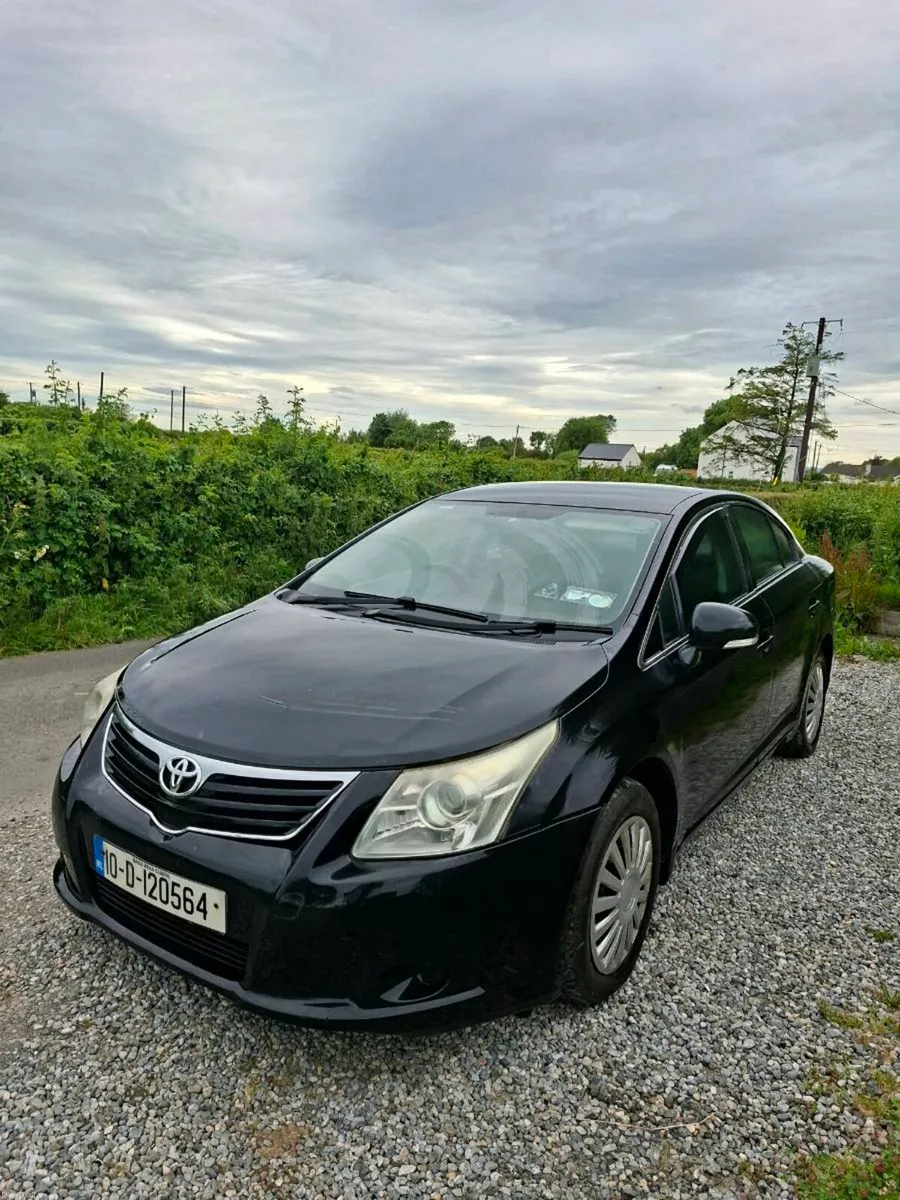 TOYOTA AVENSIS 2010 - Image 1