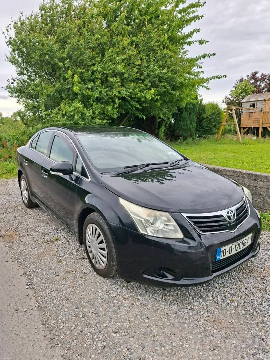 TOYOTA AVENSIS 2010 - Image 2