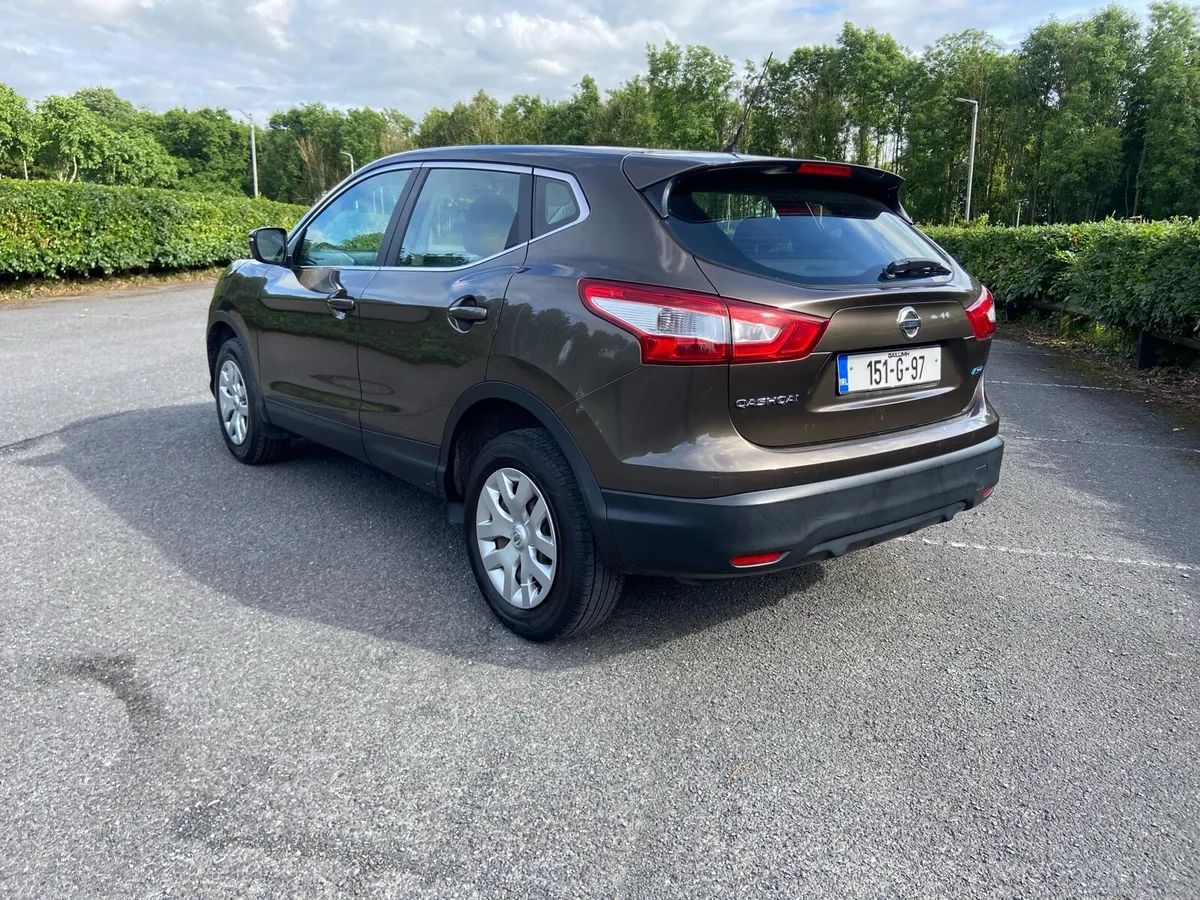 Nissan Qashqai 2015 - Image 2