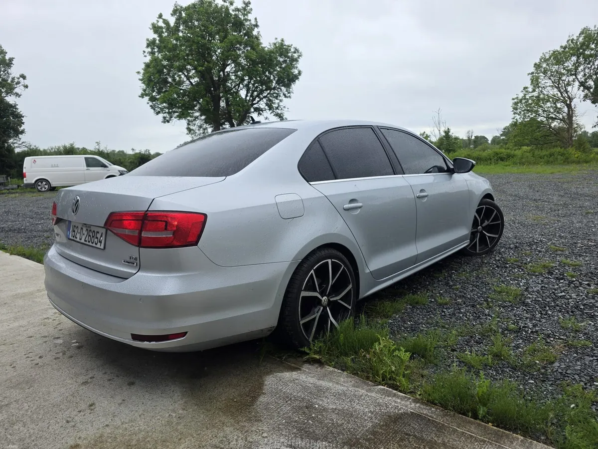 vw Jetta 2.0 GT TDI HIGHLINE - Image 2