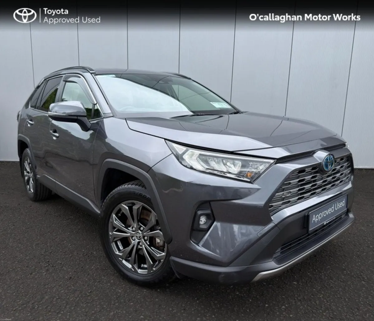 Toyota RAV4 RAV4 HYBRID SOL 4DR AUTO - Image 1