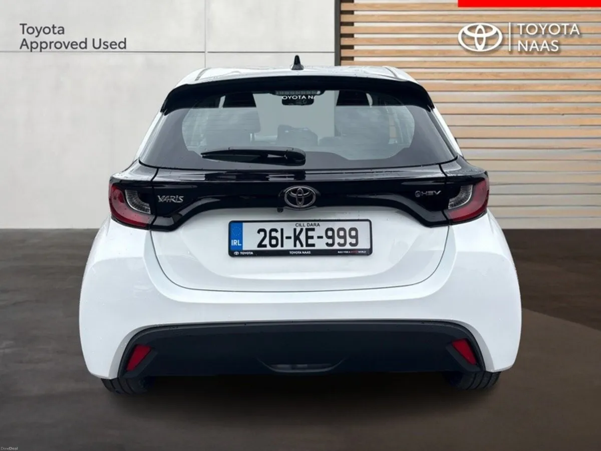 Toyota Yaris Yaris HEV Luna - Image 4