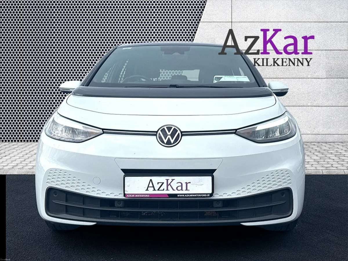 Volkswagen ID.3 2023 LIFE 52KWH 144BHP - GRADE A B - Image 2