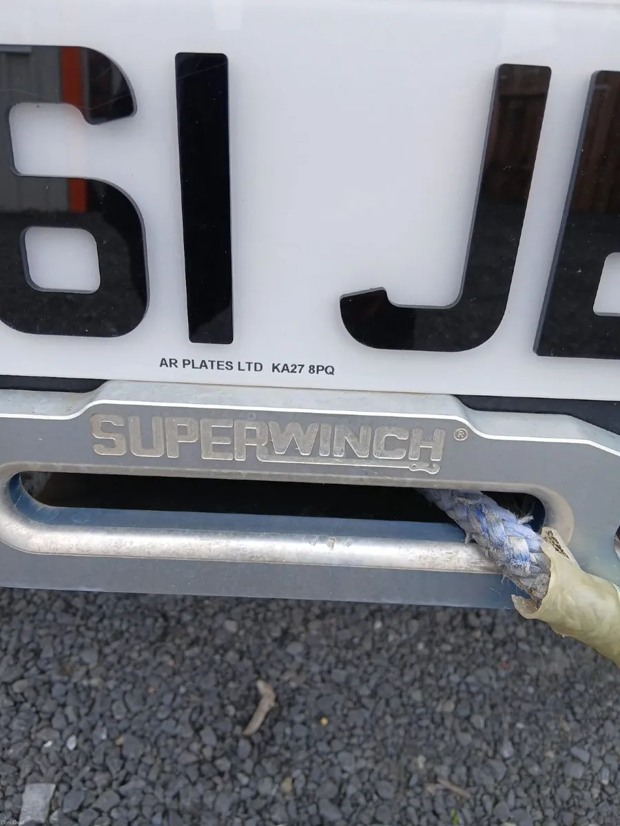 Land Rover Defender winch and bumper - Image 4