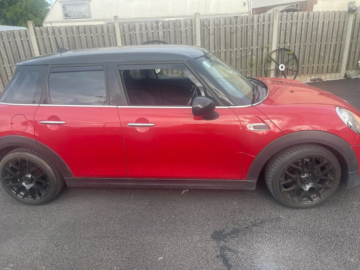 Mini Cooper one low mileage - Image 2