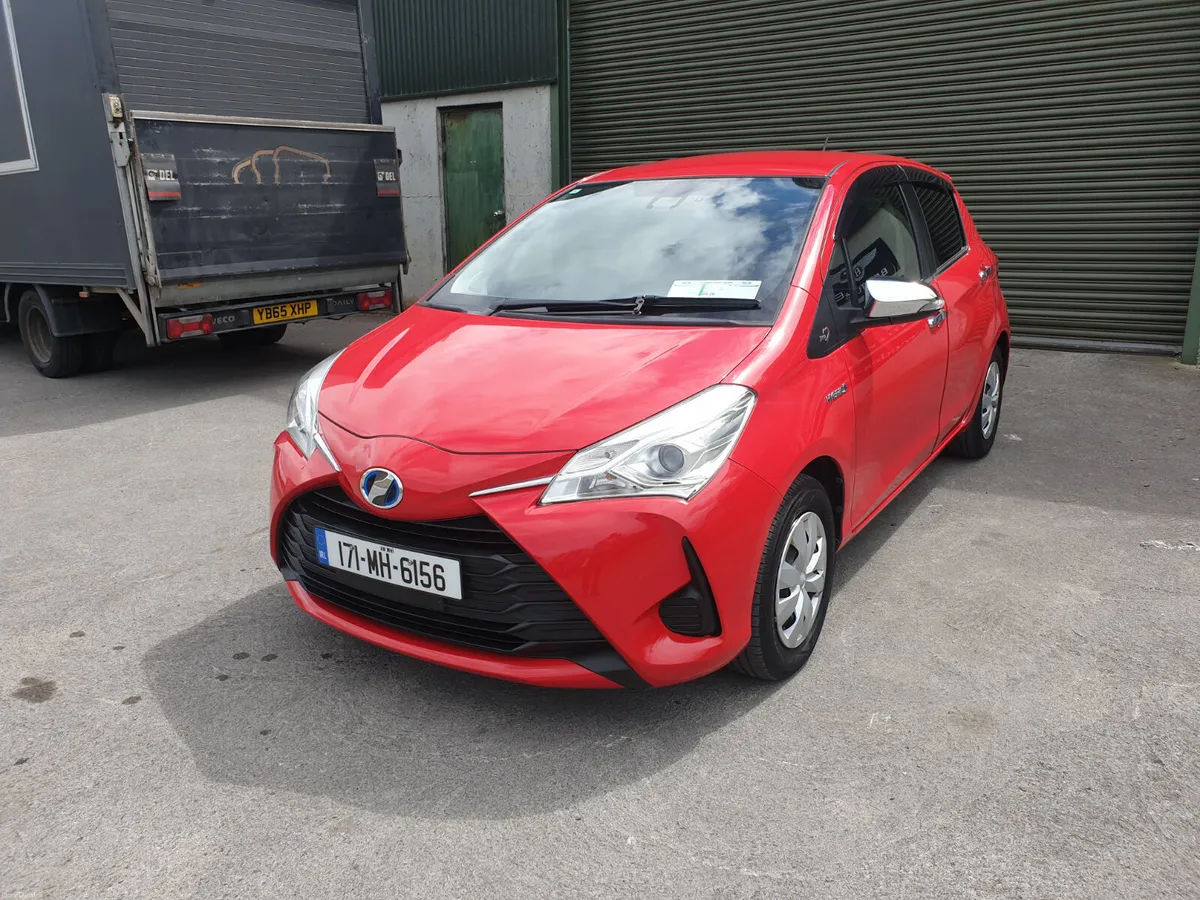 TOYOTA VITZ/171/AUTO/P.HYBRID/ALARM/IMMOBILISER. - Image 2