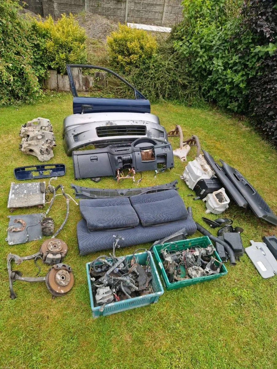 Honda Civic Parts joblot for €100 - Image 1