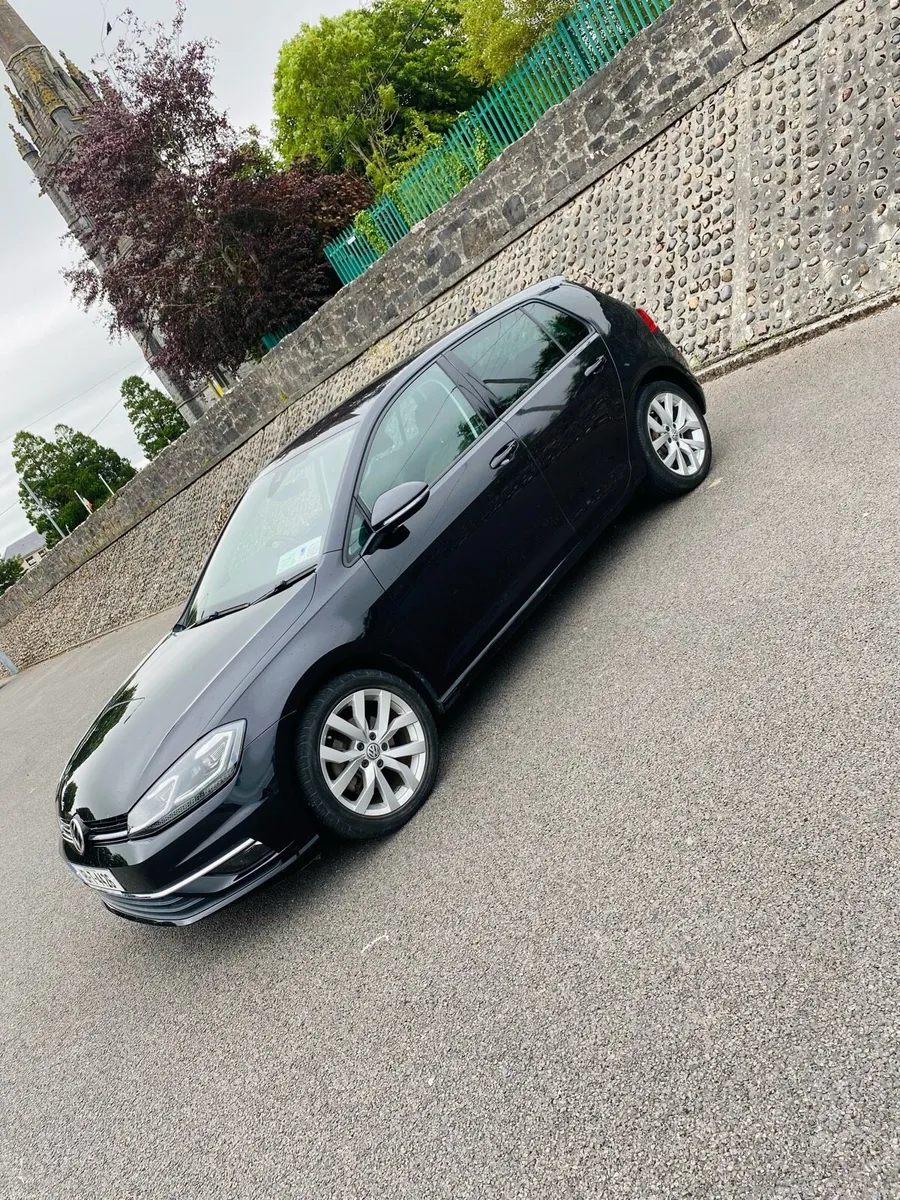 Volkswagen Golf HIGHLINE 1.5 TSI *Automatic - Image 1