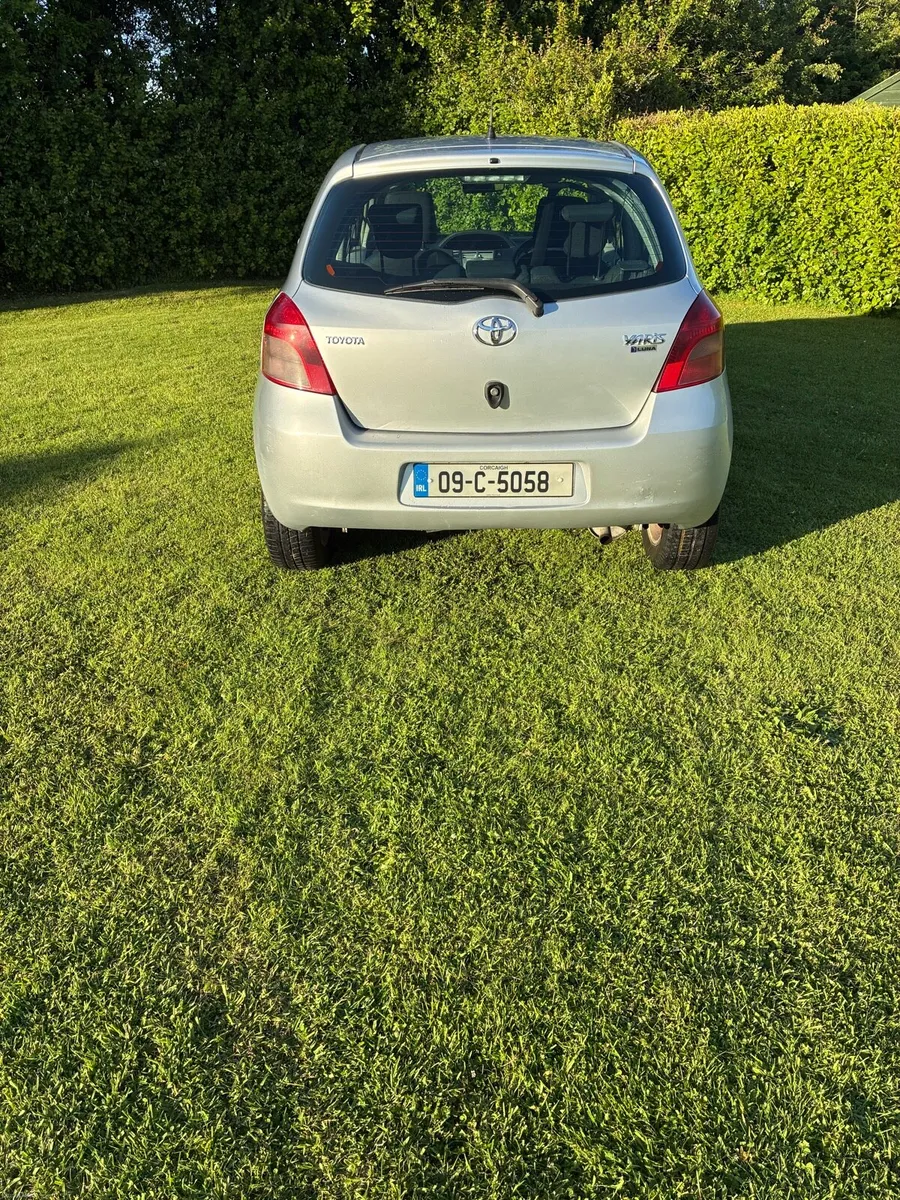 Toyota Yaris - Image 3