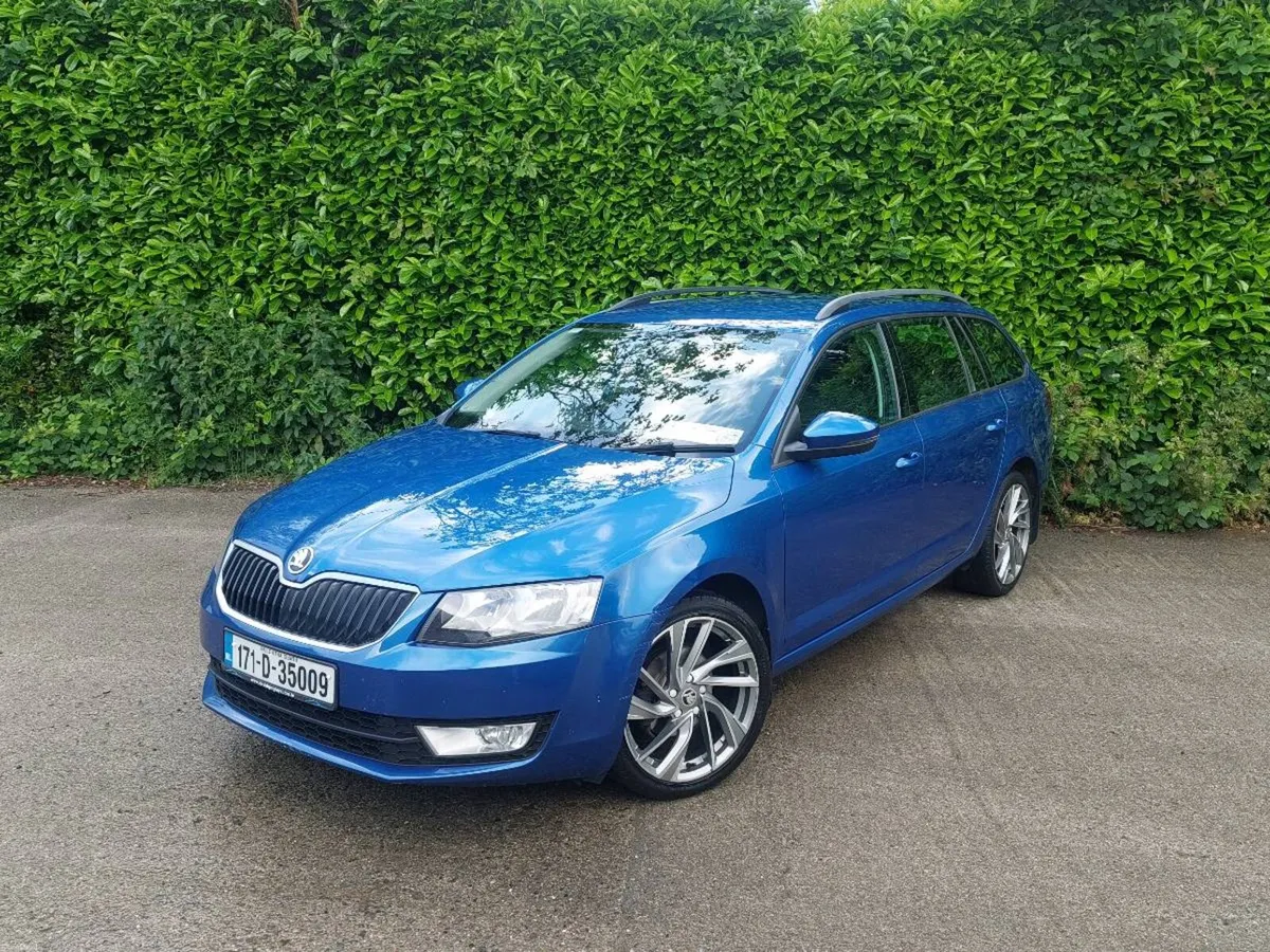 2017 SKODA OCTAVIA 1.6TDI COMBI AMBITION - Image 1