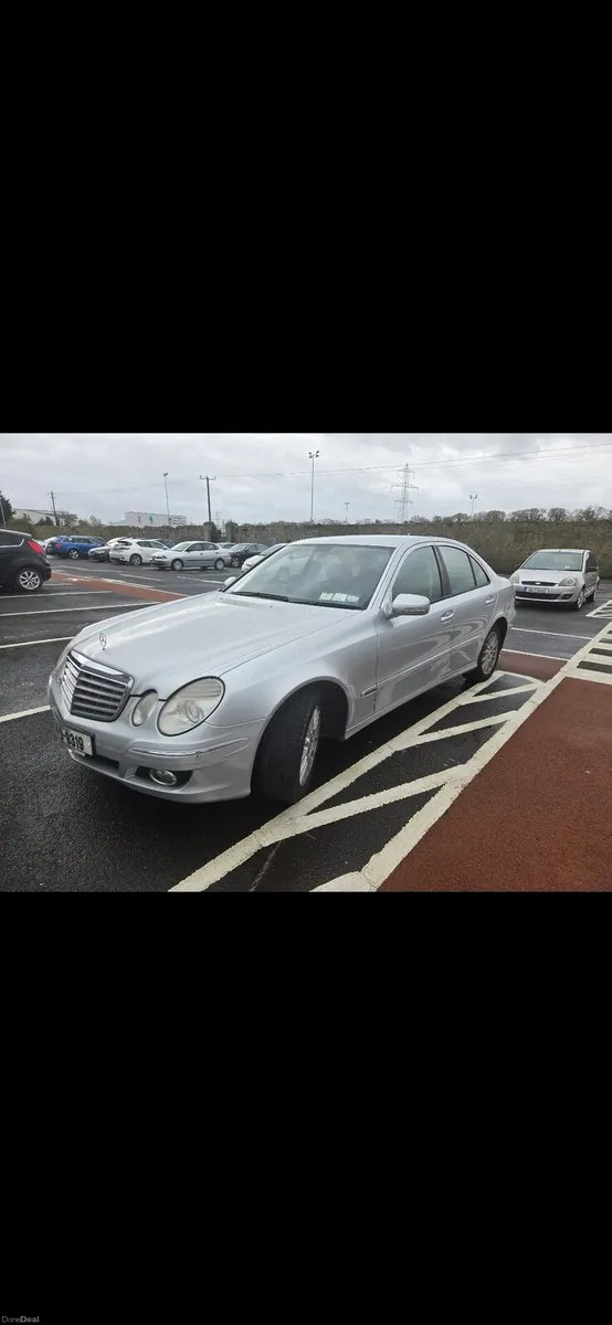 Automatic 2.0 diesel mercedes E 2009 - Image 2