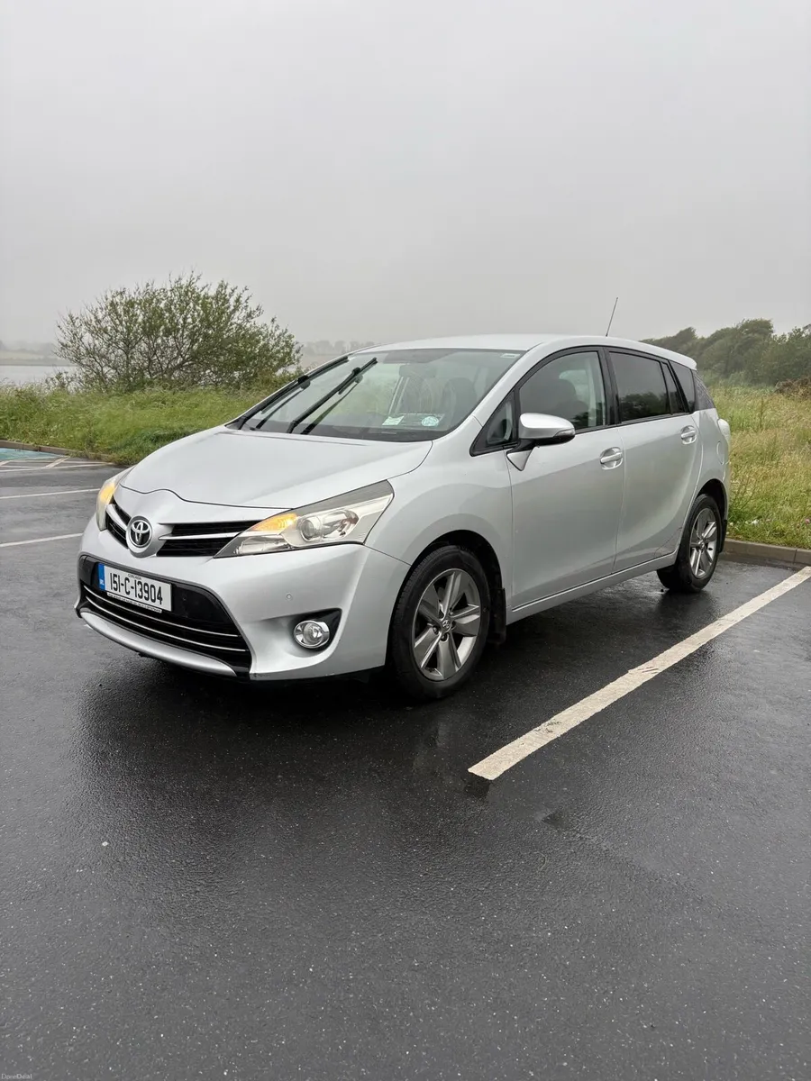 Toyota verso - Image 2