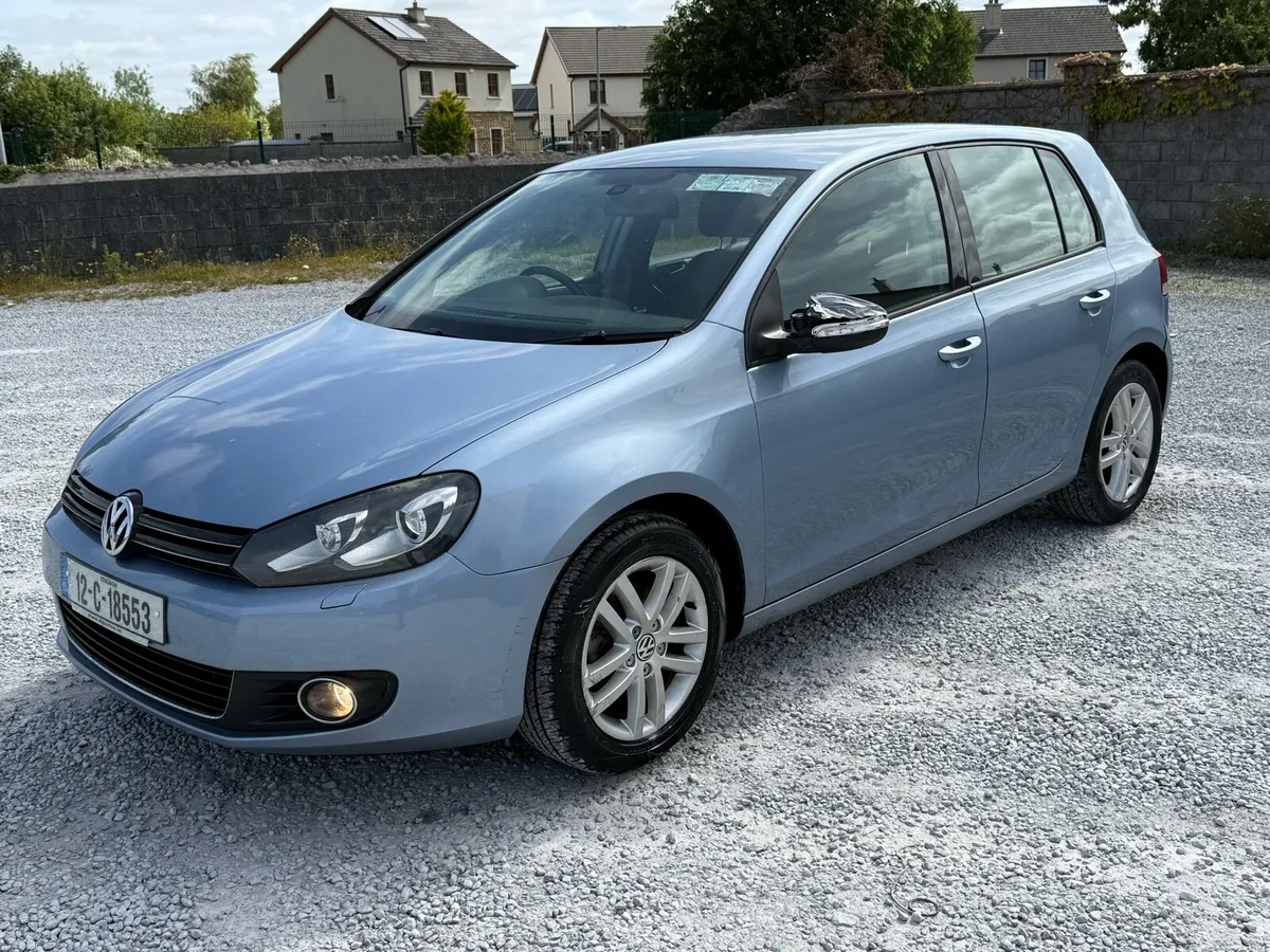 2012 Volkswagen Golf Highline Automatic 110k KMs - Image 4