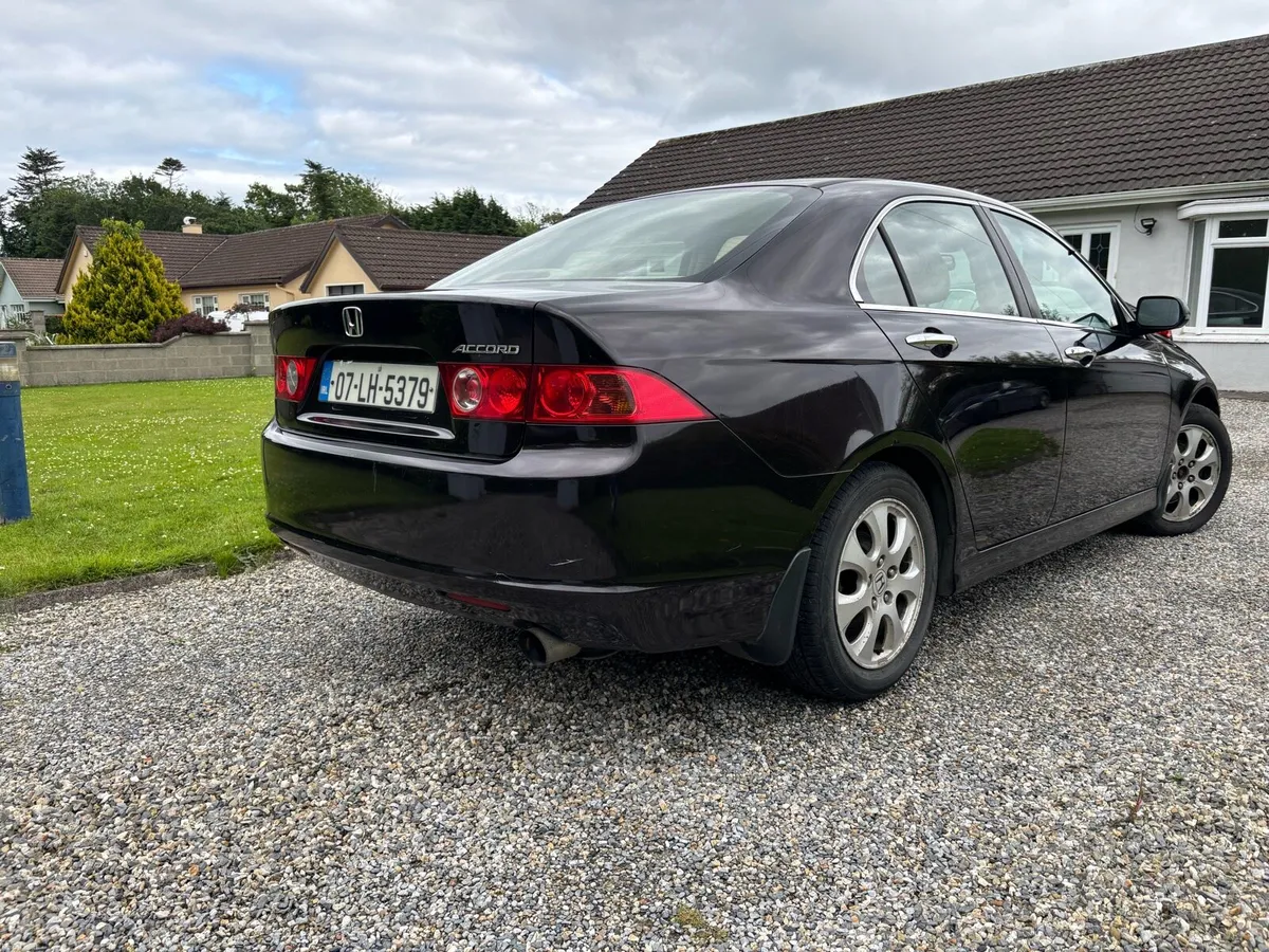 Honda accord - Image 3