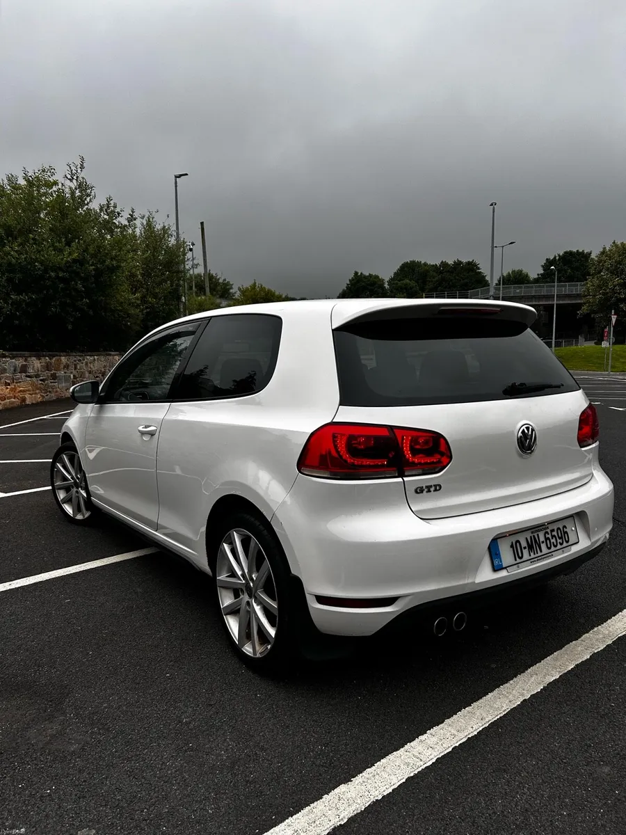 Volkswagen Golf GTD - Image 3