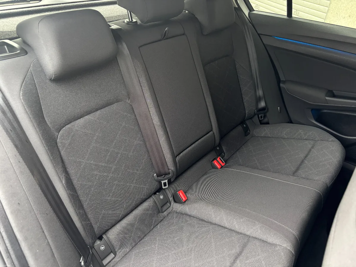 2022 Volkswagen Golf 1.0 TSI ETSI MK8 - Image 6
