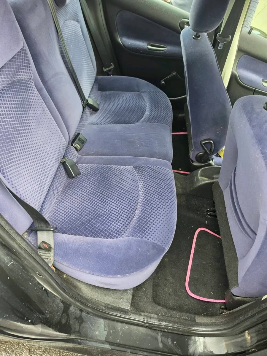 Peugeot 206 - Image 2