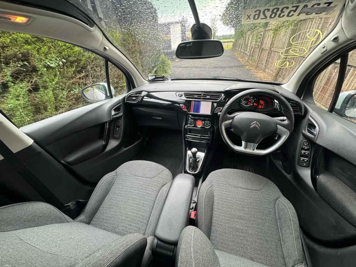 Citroen C3 1.2 petrol 2016 - Image 3