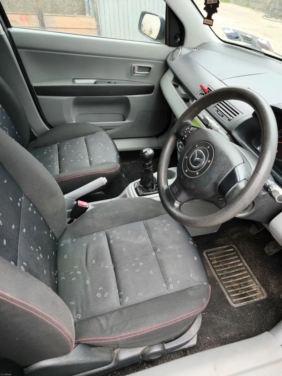 Mazda Mazda2 2005 - Image 3