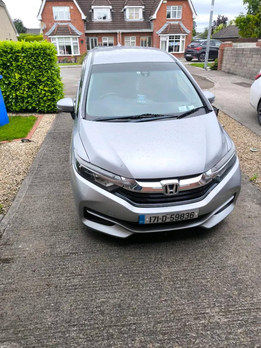 Car - Image 1