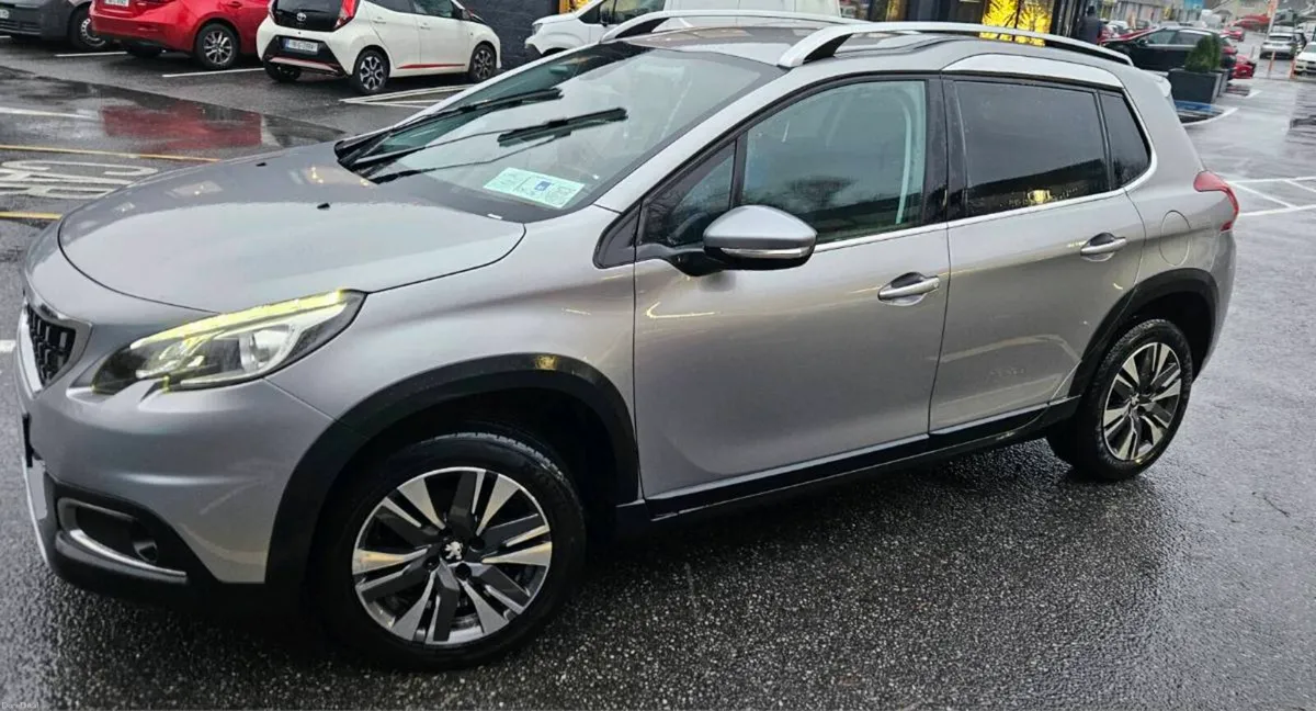 Peugeot 2008 2017 - Image 2