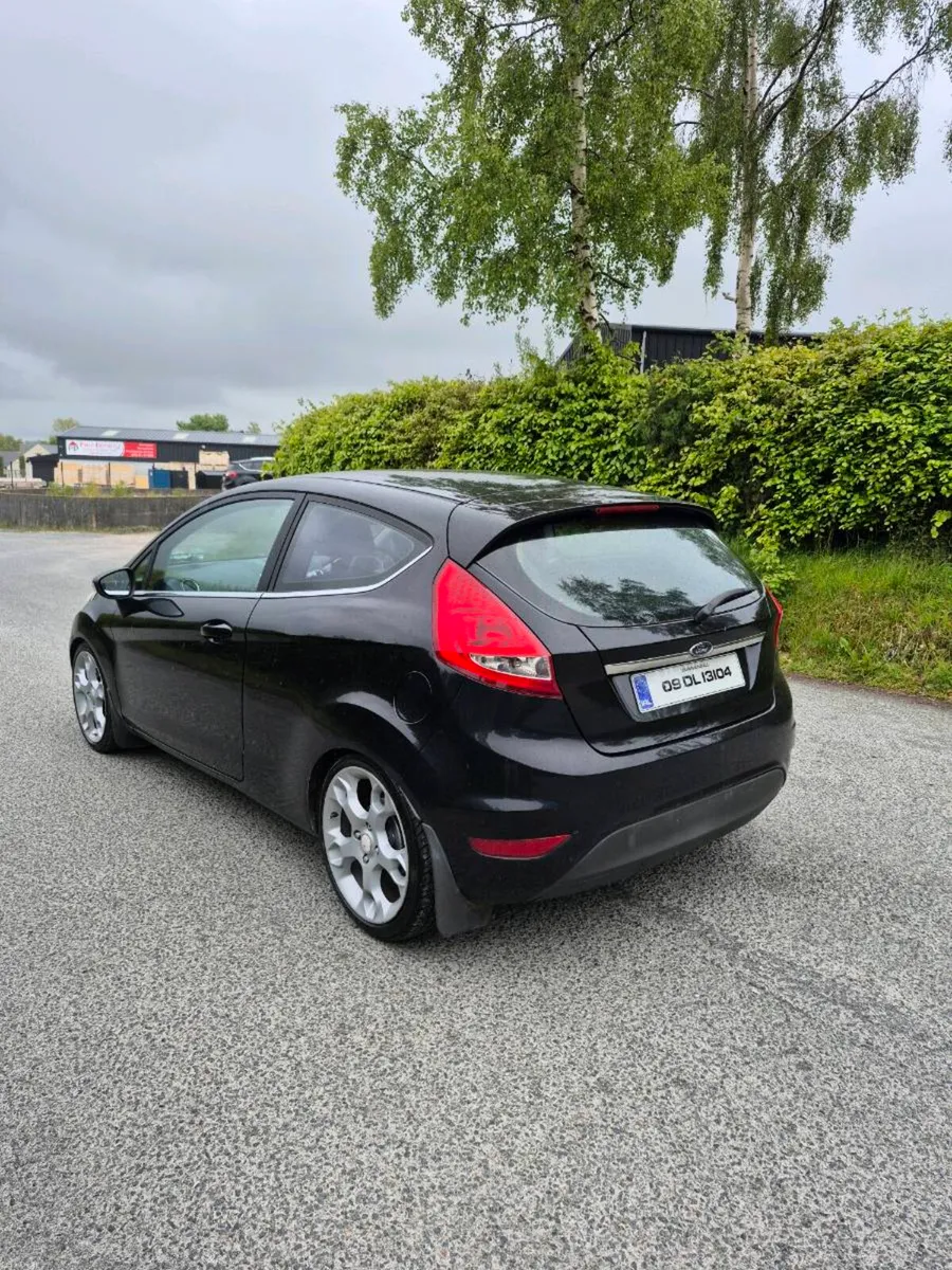 2009 Ford Fiesta Zetec 1.2 Petrol - Image 3
