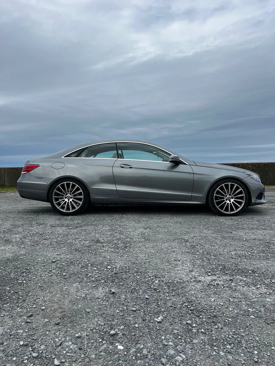 Mercedes-Benz E220 CDI AMG Line Coupe Auto - Image 2