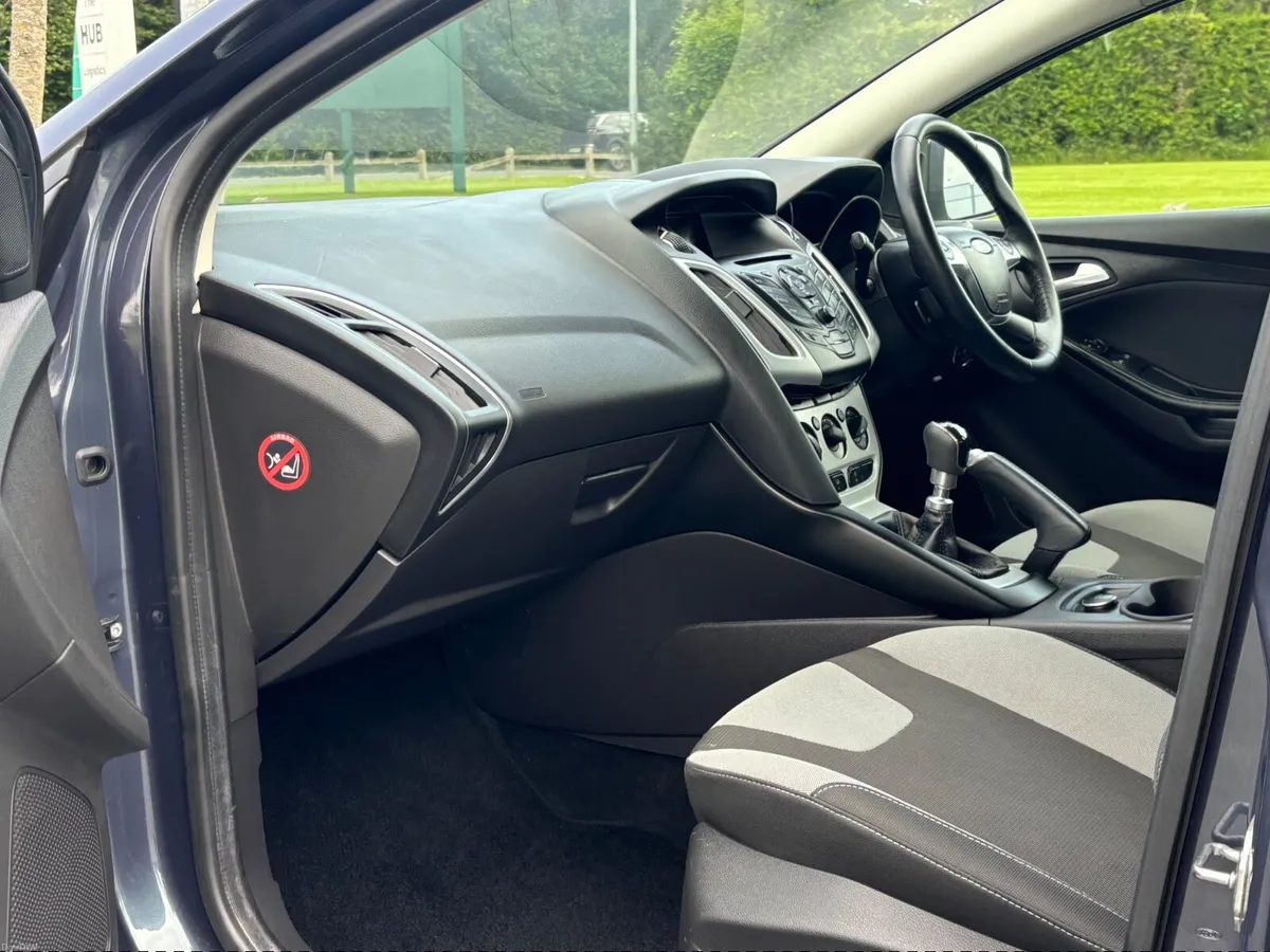 Ford Focus 1.6 TDCI ZETEC 2013 *NEW NCT* - Image 6