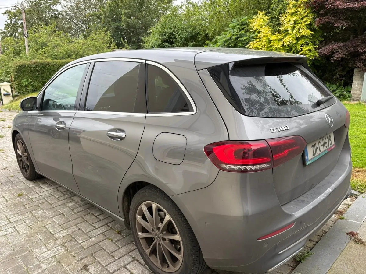 Mercedes-Benz B-Class 2021 - Image 3