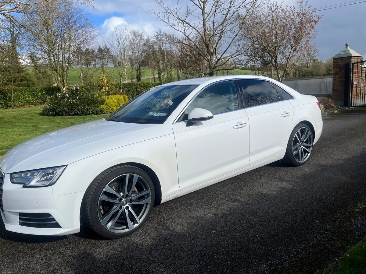 Audi A4 2018 - Image 4