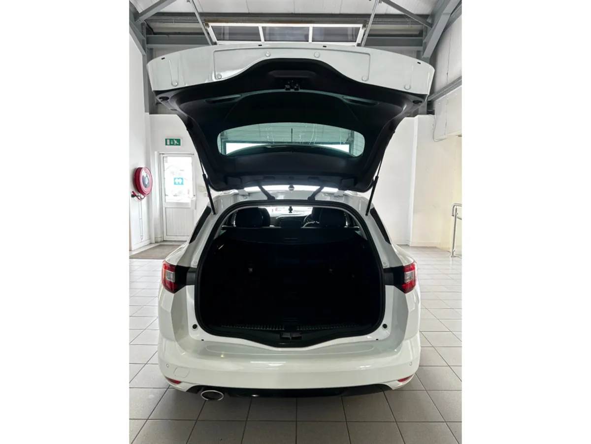 Renault Megane 1.5 DCI ICONIC 1 - Image 3