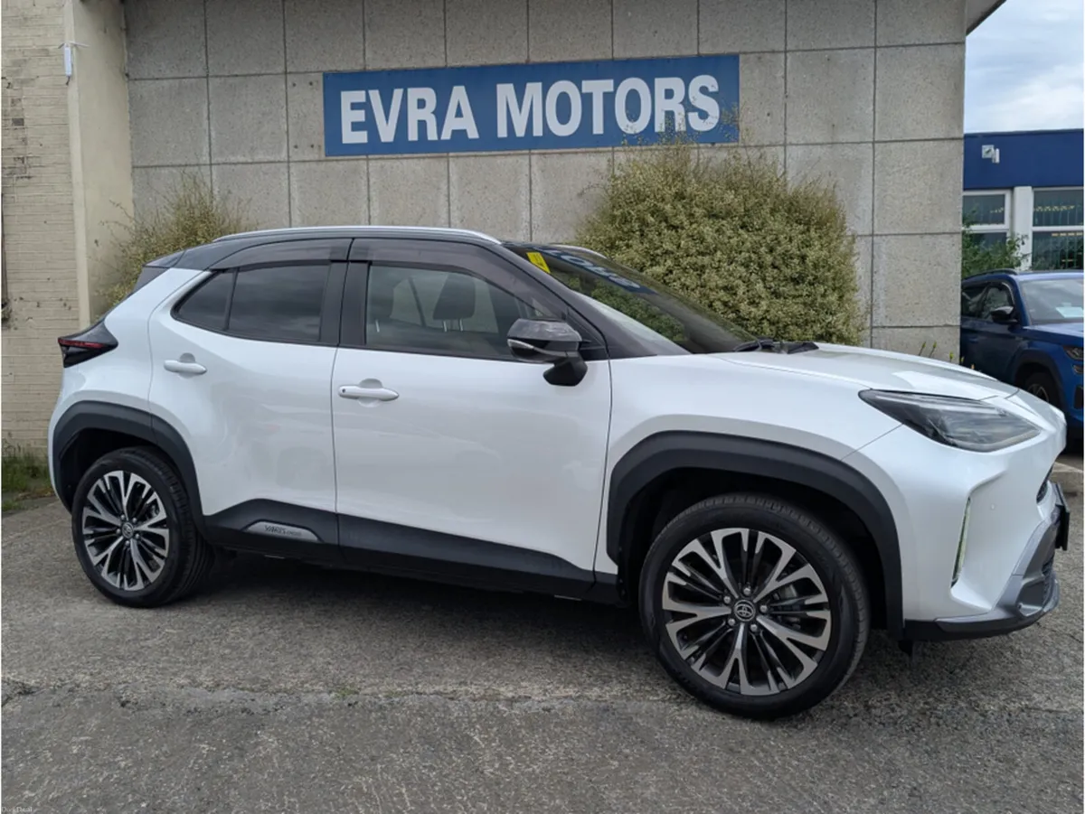 Toyota Yaris Cross ADVENTURE Z HYBRID AUTOMATIC 1. - Image 3