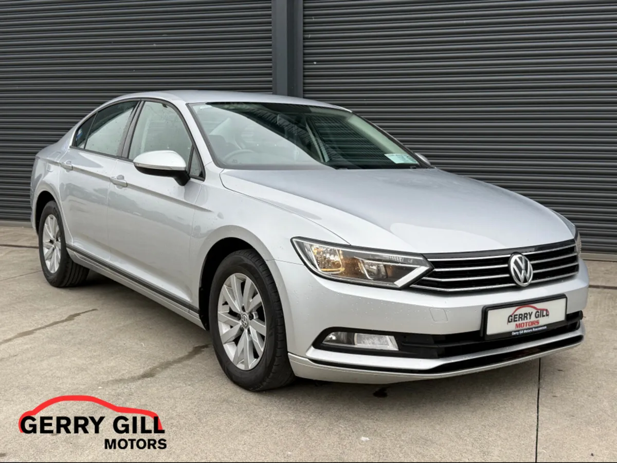 Volkswagen Passat 2.0 TDI  BLUEMOTION 150PS 4DR - Image 1
