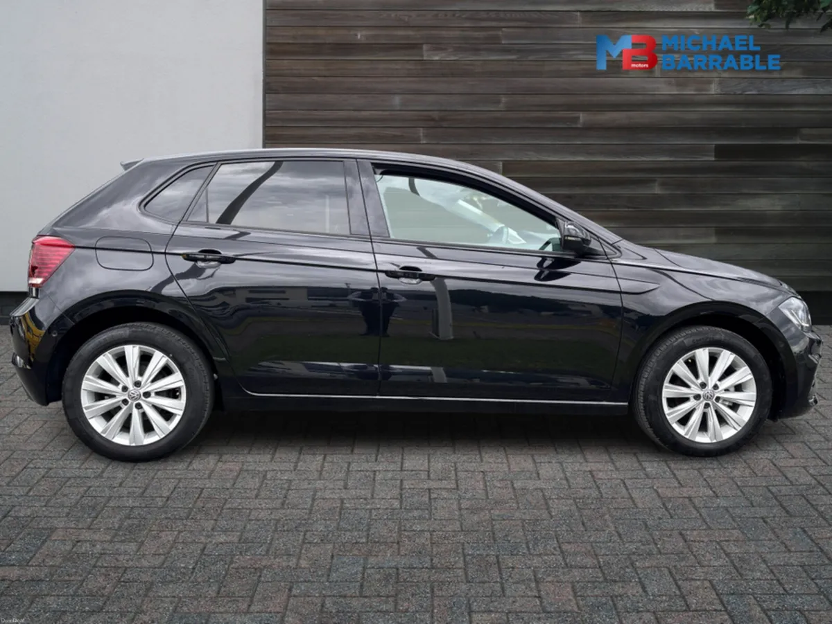 Volkswagen Polo Petrol Automatic - Image 4