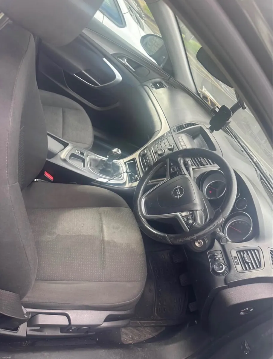 Opel Insignia 2013 - Image 4
