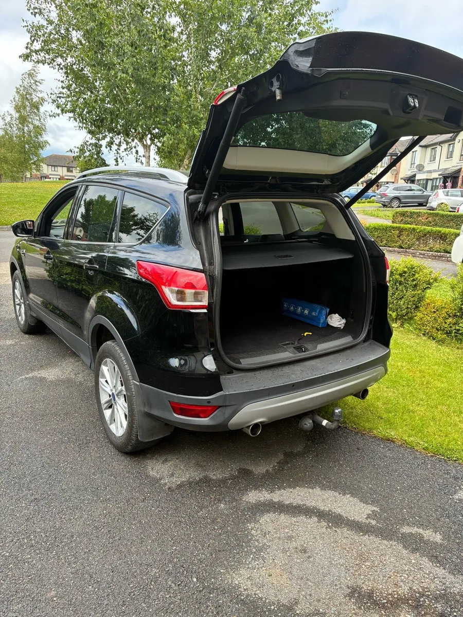 Ford Kuga 2.0 TITANIUM One Owner New Test. - Image 5