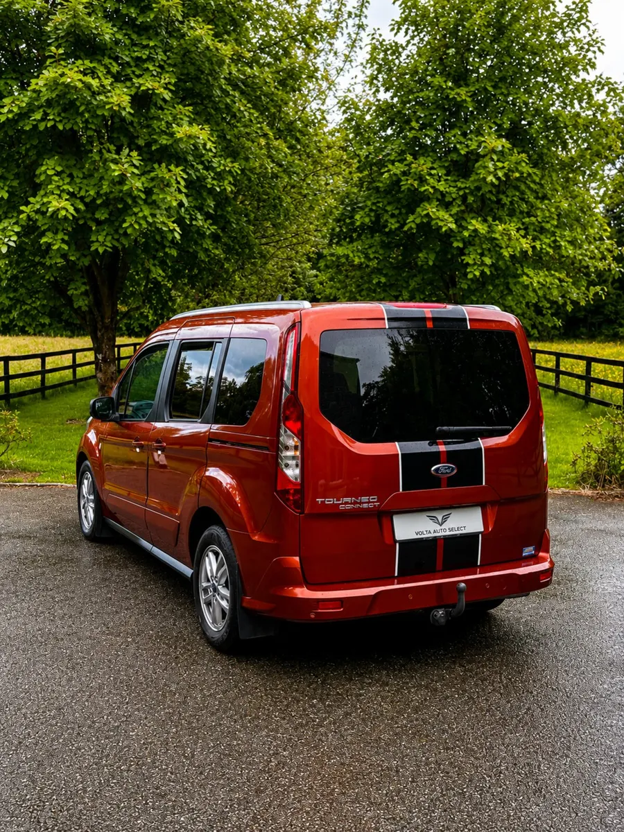 Ford Tourneo Connect Panoramic Roof Low Miles 221 - Image 5