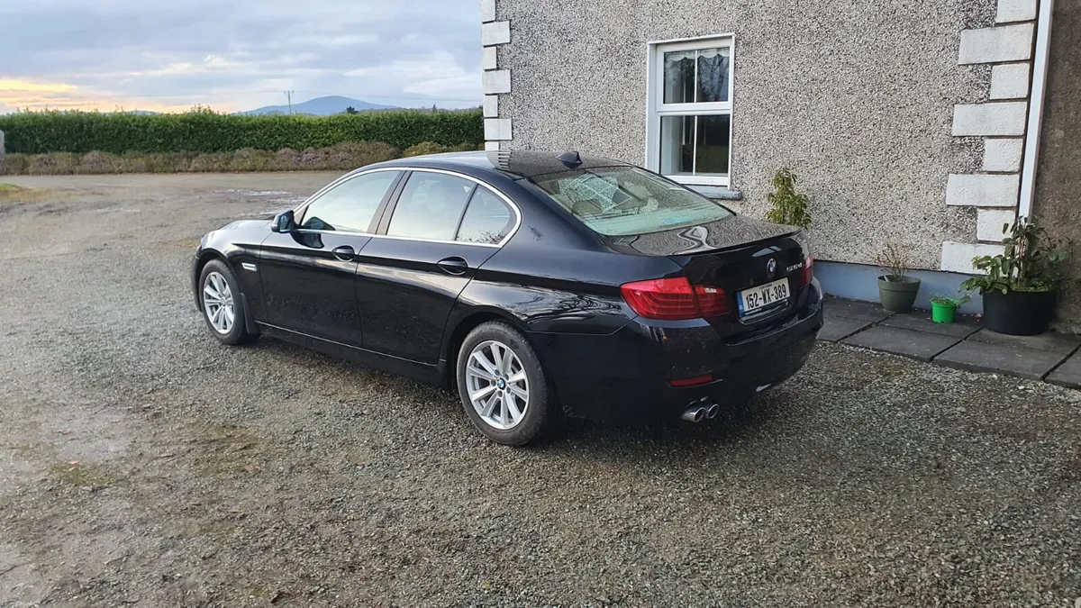BMW 5 Series - Image 4