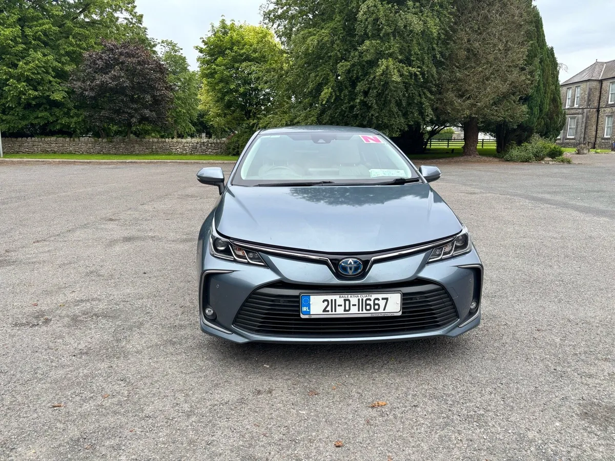 Toyota Corolla 1.8 Petrol Hybrid Automatic 2021 - Image 2