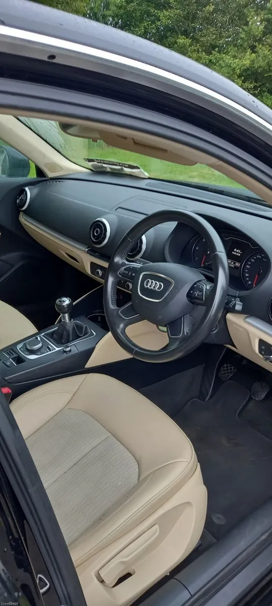 Audi A3 2014 - Image 2