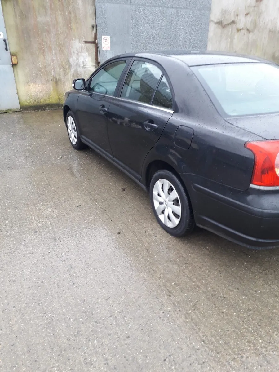 Toyota avensis - Image 2