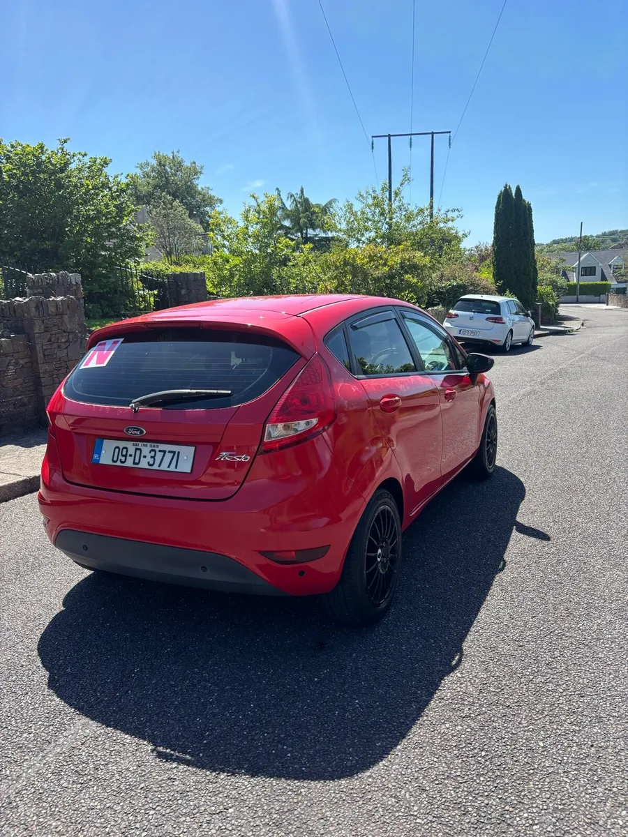 Ford Fiesta - Image 2