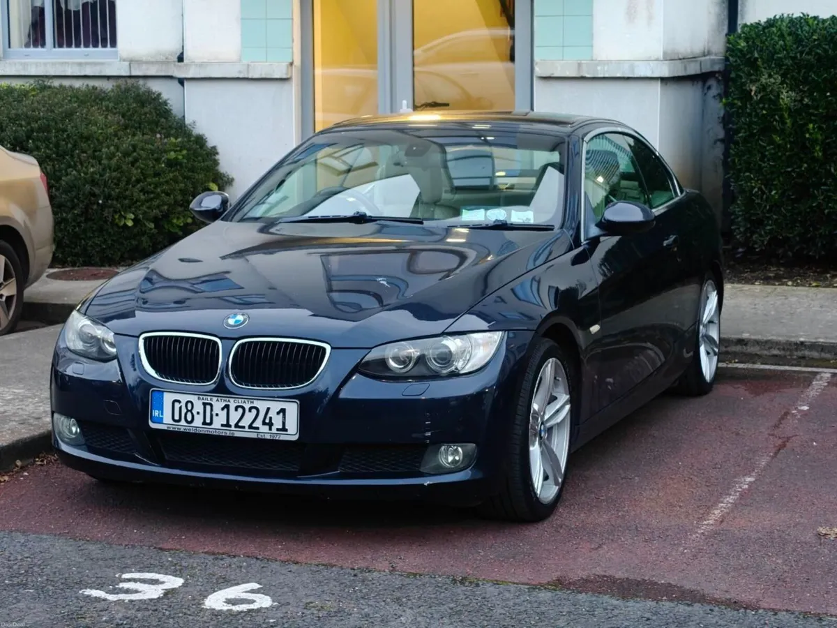 BMW 320i Convertible – 2008 - Image 6
